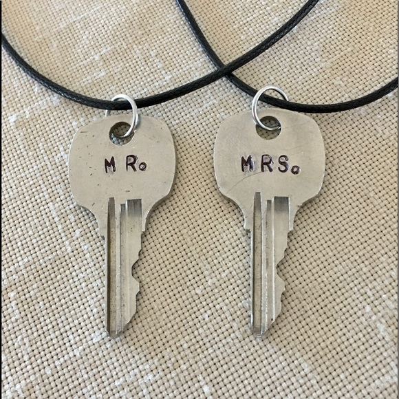 HAND CRAFTED Vintage Key Necklace Set MR. MRS. Hand Stamped - Picture 1 of 4